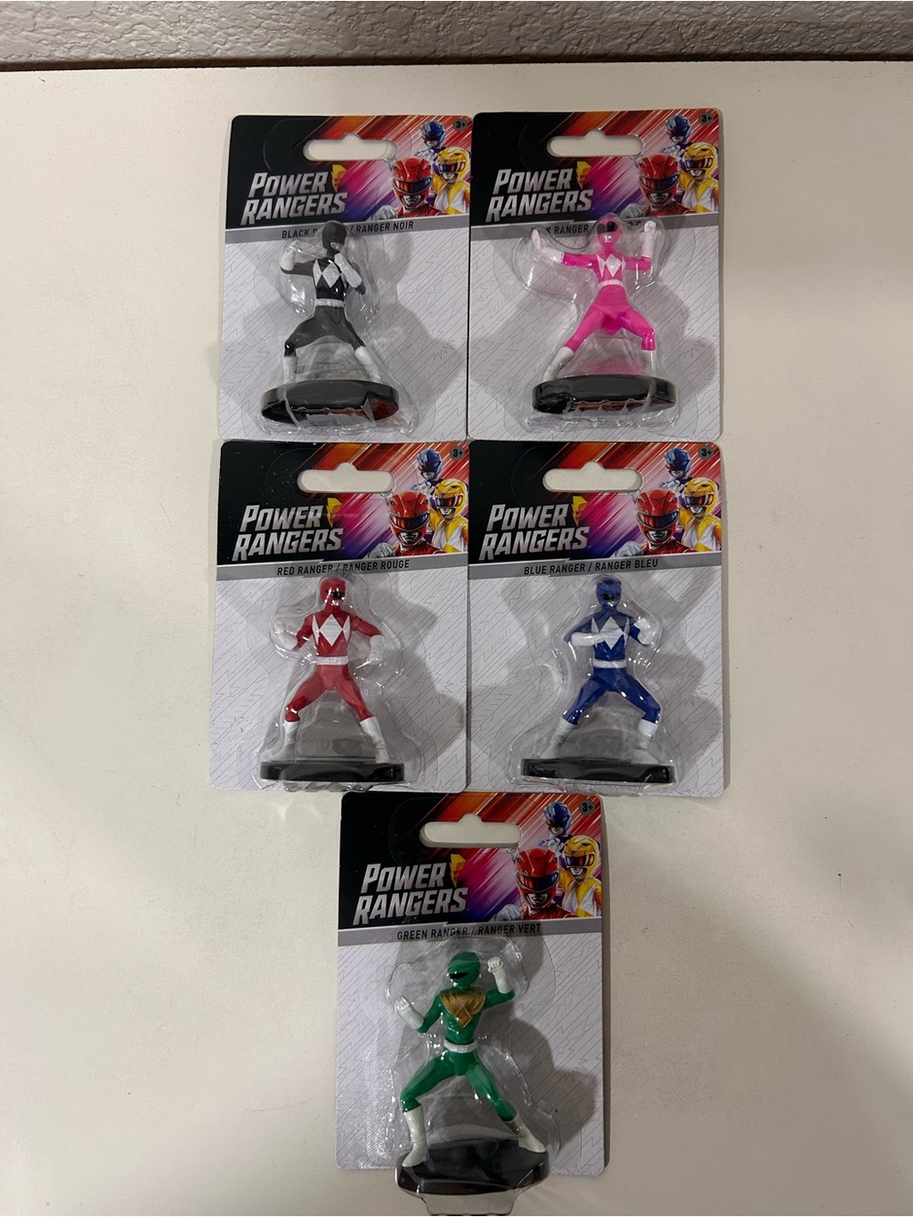 Power Rangers Mini Figures NEW LOT 5 pc Pink Black Red Green Blue cake toppers